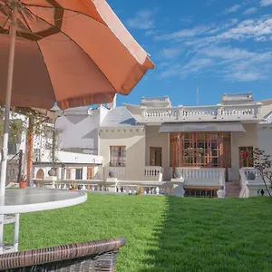 4* Couette-café Casona 1914 - Gothic Cathedral View Rooftop